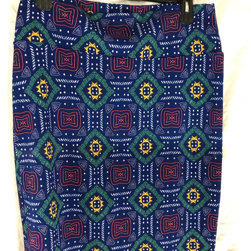 Lularoe Cassie skirt